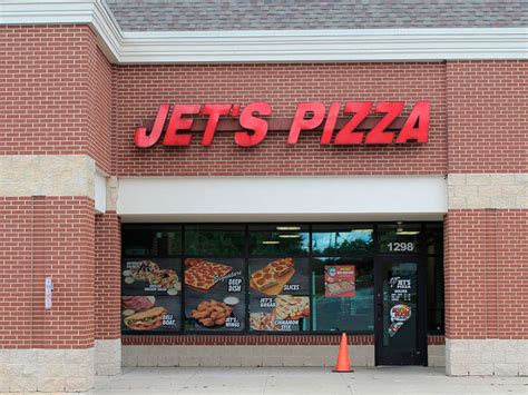 jet's pizza restaurant